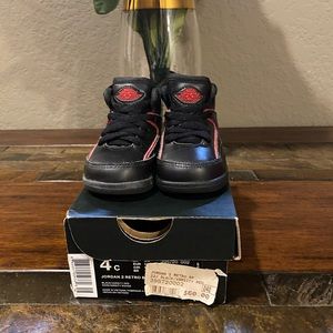 Infant Jordan Retro 2 “Alternate 87” (Size 4c)